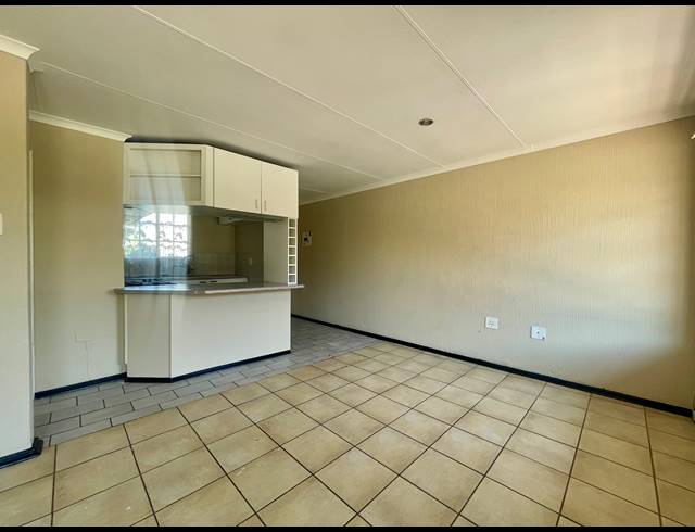 2 BEDROOM APARTMENT RENTED IN HORISON